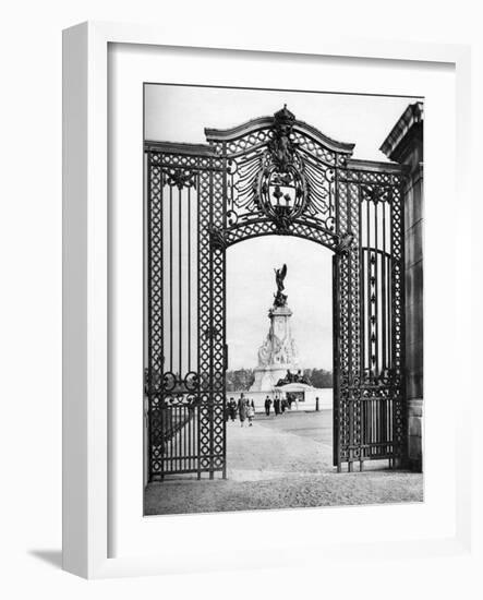 Wought-Iron Gates, Buckingham Palace, London, 1926-1927-McLeish-Framed Giclee Print