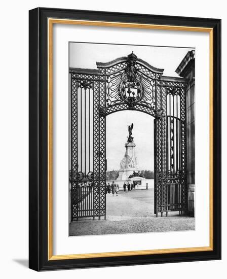 Wought-Iron Gates, Buckingham Palace, London, 1926-1927-McLeish-Framed Giclee Print