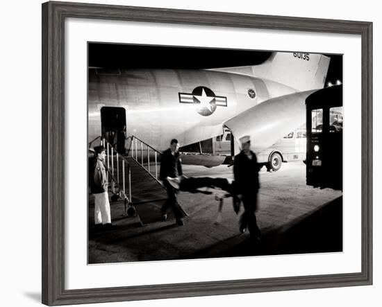 Wounded Servicemen Arriving from Vietnam at Andrews Air Force Base, 1968-Warren K^ Leffler-Framed Photo