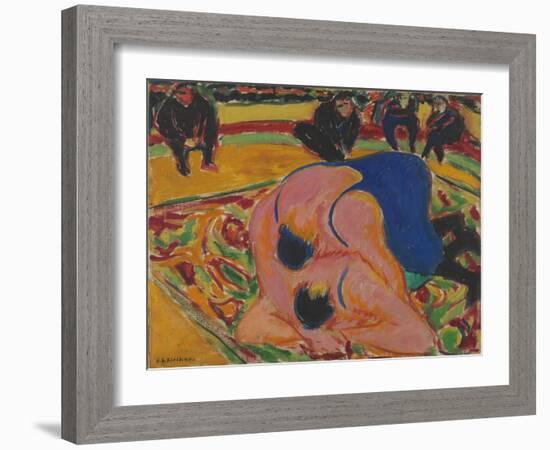 Wrestlers in a Circus, 1909 (Oil on Canvas)-Ernst Ludwig Kirchner-Framed Giclee Print