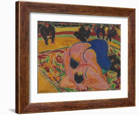 Wrestlers in a Circus, 1909 (Oil on Canvas)-Ernst Ludwig Kirchner-Framed Giclee Print