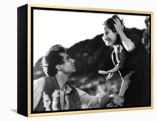 Wuthering Heights, Laurence Olivier, Merle Oberon, 1939-null-Framed Stretched Canvas