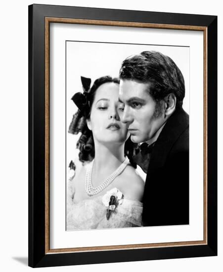 Wuthering Heights, Merle Oberon, Laurence Olivier, 1939-null-Framed Photo