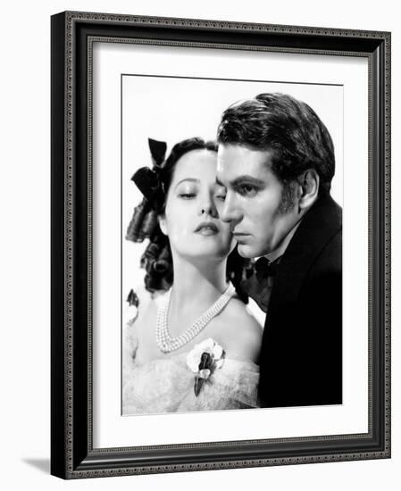 Wuthering Heights, Merle Oberon, Laurence Olivier, 1939-null-Framed Photo