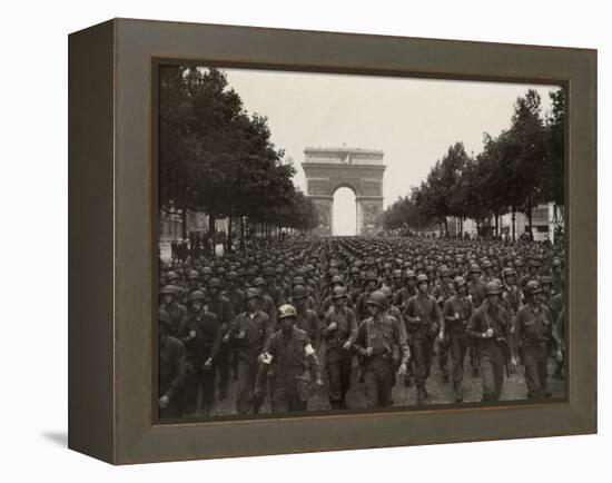 WW2 American Soldiers Marching During the Liberation of Paris, Aug. 26, 1944-null-Framed Stretched Canvas