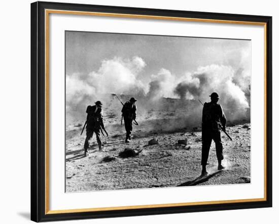 WW2 British Soldiers on Libyan Frontier 1941 Advancing Through a Smoke Screen-null-Framed Photographic Print