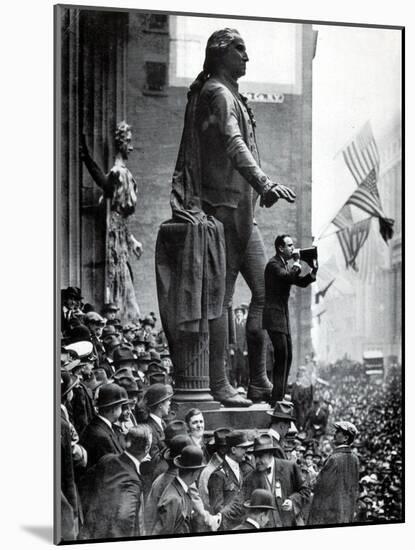 WWI, Douglas Fairbanks Aids 3rd Liberty Loan, NYC-Science Source-Mounted Giclee Print