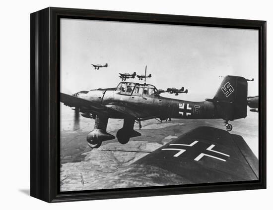 WWII German JU 87 Stuka-null-Framed Premier Image Canvas