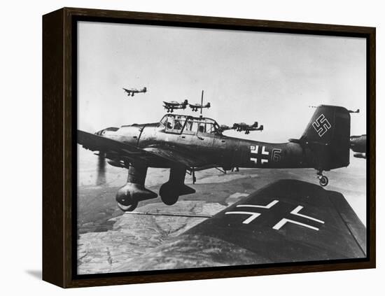 WWII German JU 87 Stuka-null-Framed Premier Image Canvas