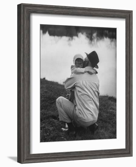 WWII Veteran Harold Lumbert Consoling His Daughter Sue-George Silk-Framed Photographic Print