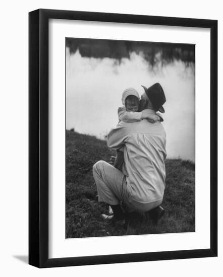 WWII Veteran Harold Lumbert Consoling His Daughter Sue-George Silk-Framed Photographic Print