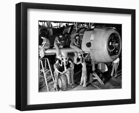 WWII Women War Effort-null-Framed Photographic Print