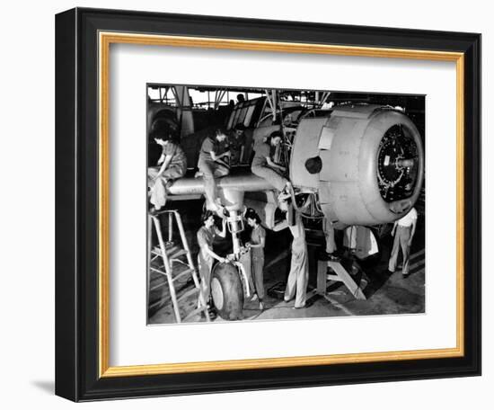 WWII Women War Effort-null-Framed Photographic Print