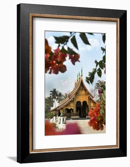 Xieng Thong Monastery, Luang Prabang, Laos, Indochina, Southeast Asia-Jordan Banks-Framed Photographic Print