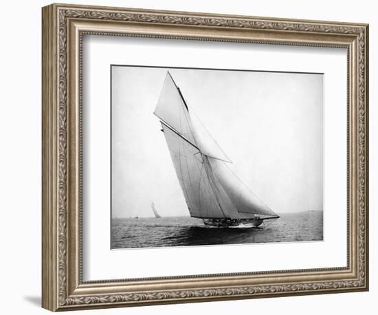 Yacht Columbia Sailing-Bettmann-Framed Photographic Print