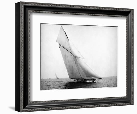 Yacht Columbia Sailing-Bettmann-Framed Photographic Print