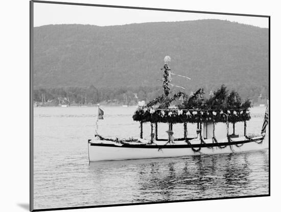 Yacht Etto, Regatta Day, Fort Willam Henry Hotel, Lake George, N.Y.-null-Mounted Photo