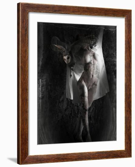 Yakilium-Lynne Davies-Framed Photographic Print