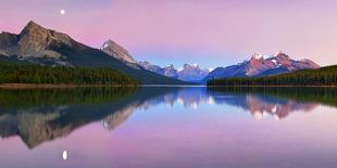 Maligne Lake-Yan Zhang-Photographic Print