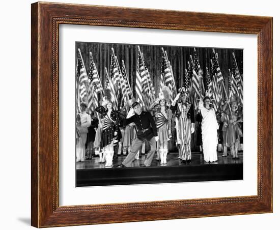 Yankee Doodle Dandy, Jeanne Cagney, James Cagney, Joan Leslie, Walter Huston, Rosemary Decamp, 1942-null-Framed Photo