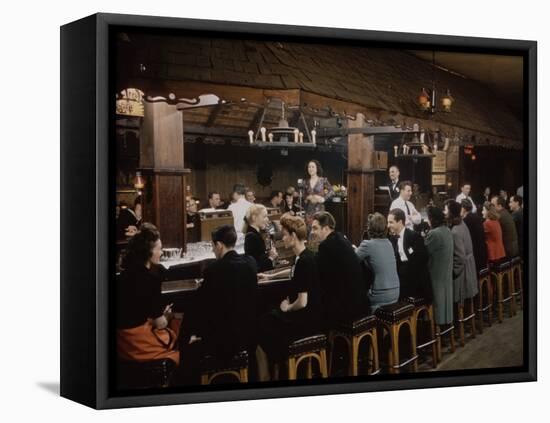 Ye Olde Celler Bar, Chicago, 1945-Wallace Kirkland-Framed Premier Image Canvas
