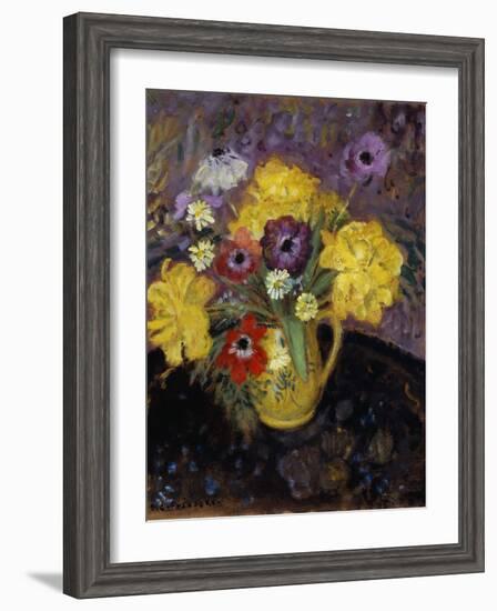 Yellow Tulips; Les Tulipe Jaunes-Frederick Carl Frieseke-Framed Giclee Print