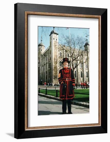 Yeoman Warder of the Tower of London-Associated Newspapers-Framed Photo