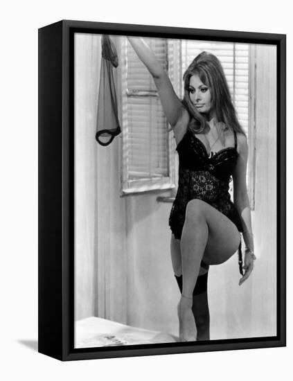 Yesterday, Today and Tomorrow, (AKA Ieri, Oggi, Domani), Sophia Loren, 1963-null-Framed Stretched Canvas