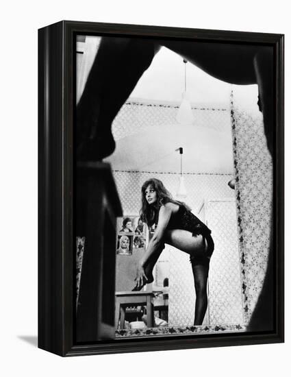 Yesterday, Today and Tomorrow, (AKA Ieri, Oggi, Domani), Sophia Loren, 1963-null-Framed Stretched Canvas