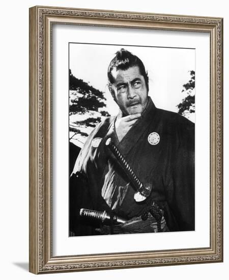 Yojimbo, Toshiro Mifune, 1961-null-Framed Photo