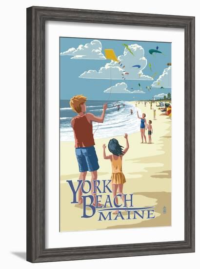York Beach, Maine - Children with Kites-Lantern Press-Framed Art Print