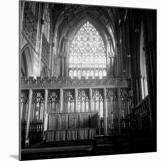 York Minster General Interior View 1961-Varley/Chapman-Mounted Photographic Print