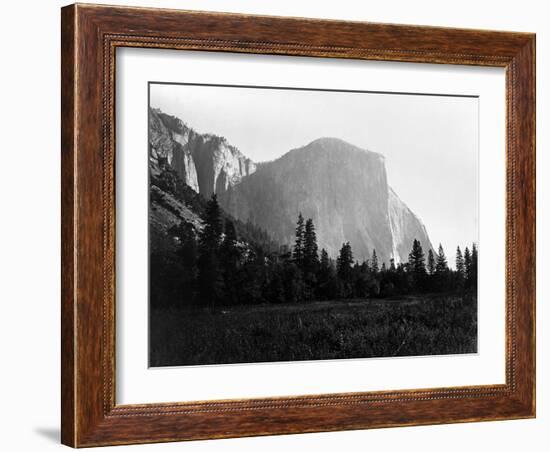 Yosemite National Park, El Capitan Photograph - Yosemite, CA-Lantern Press-Framed Art Print