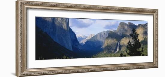 Yosemite Valley and Bridal Veil Falls, Yosemite National Park, California, USA-Paul Souders-Framed Photographic Print