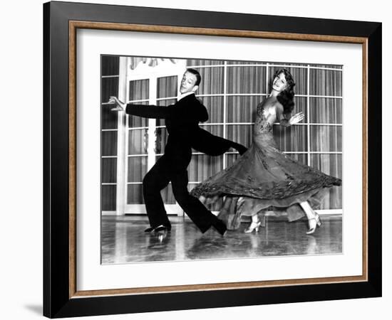 You Were Never Lovelier, Fred Astaire, Rita Hayworth, 1942-null-Framed Photo