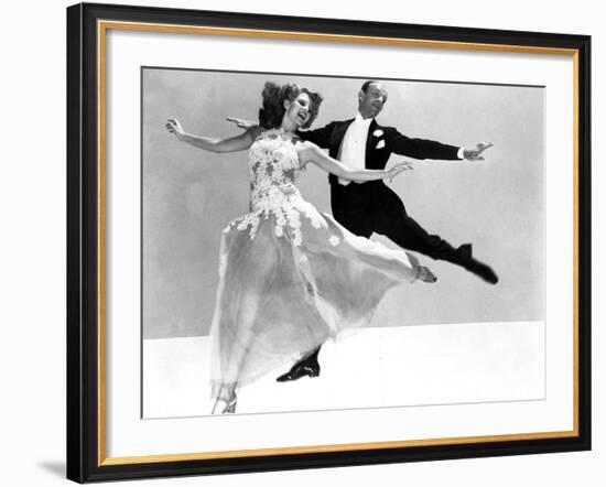 You Were Never Lovelier, Rita Hayworth, Fred Astaire, 1942-null-Framed Photo