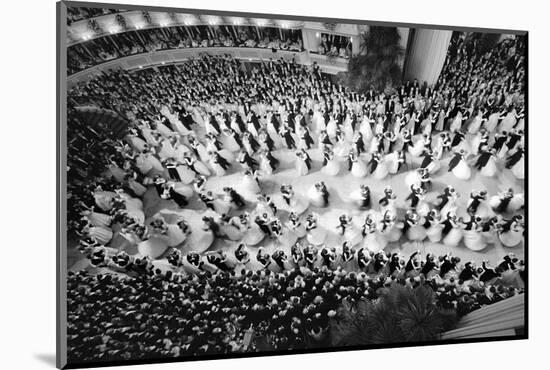 Young couples, the men in tails and the girls in white ballgowns, open the ball with a polonaise.-Erich Lessing-Mounted Photographic Print