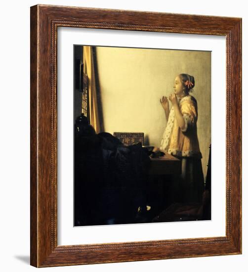 Young Lady with a Pearl Necklace-Johannes Vermeer-Framed Giclee Print