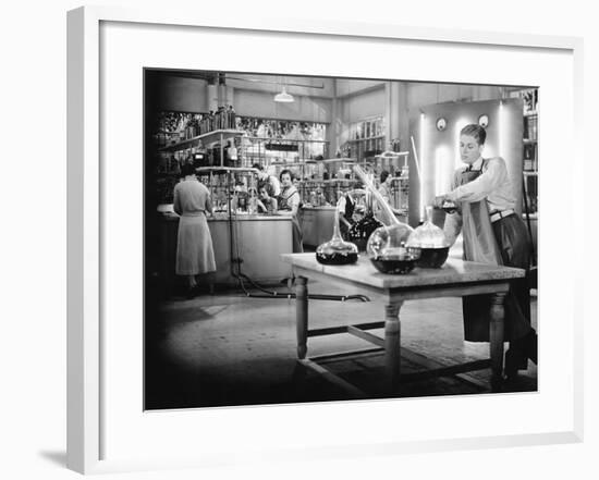 Young People Working in a Chemistry Lab-null-Framed Photo