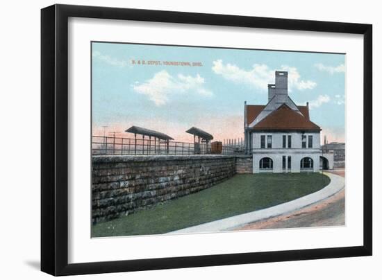 Youngstown, Ohio - Baltimore and Ohio Railway Train Depot View-Lantern Press-Framed Art Print