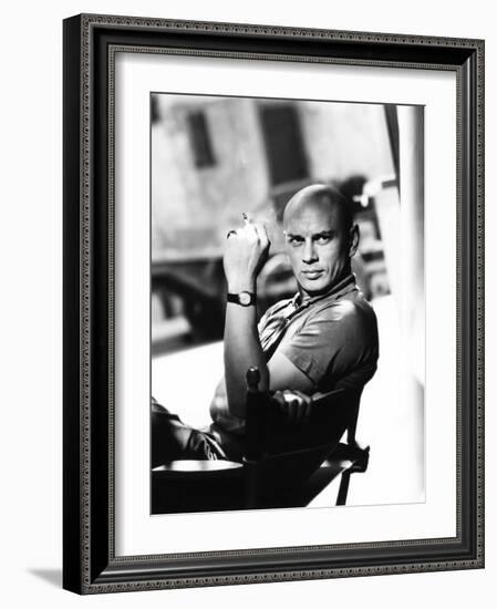 Yul Brynner, 1956-null-Framed Photo