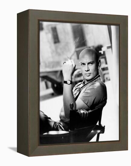 Yul Brynner, 1957-null-Framed Premier Image Canvas