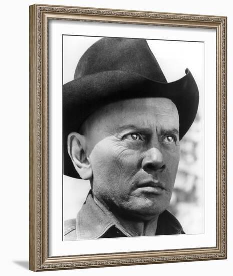 Yul Brynner - Westworld-null-Framed Photo