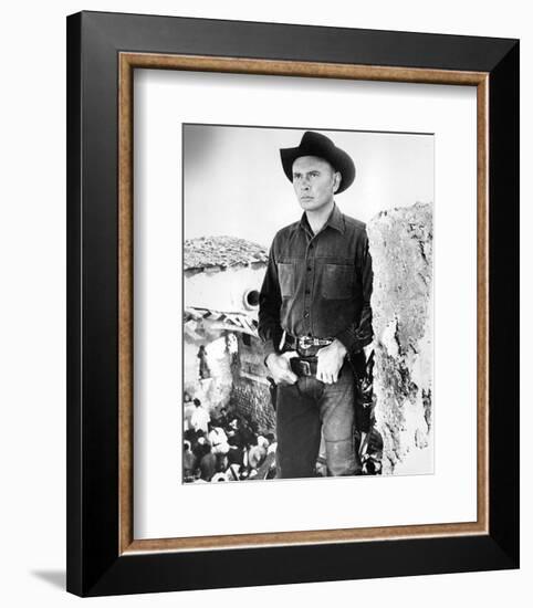 Yul Brynner-null-Framed Photo