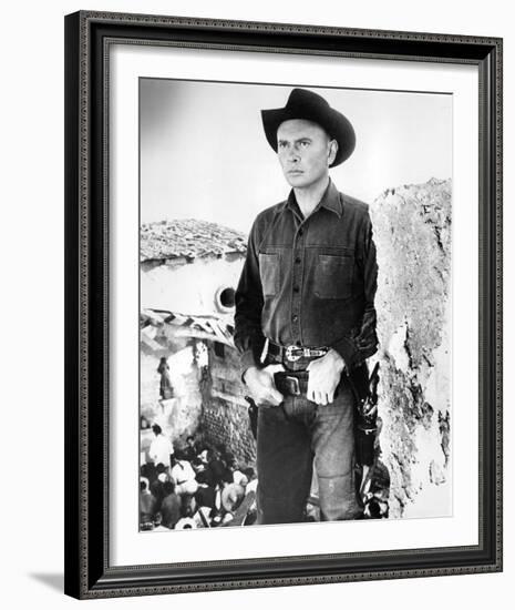 Yul Brynner-null-Framed Photo