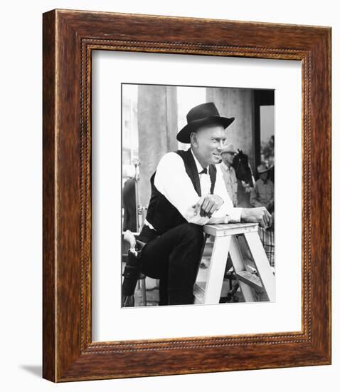 Yul Brynner-null-Framed Photo