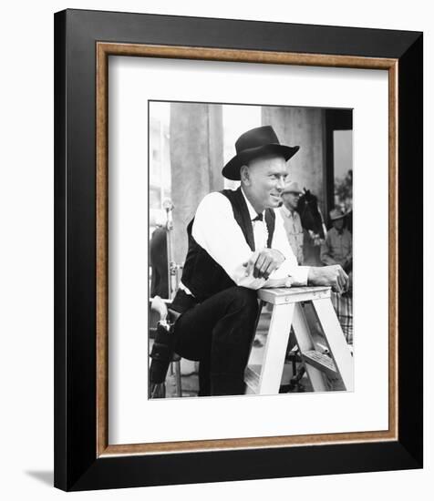 Yul Brynner-null-Framed Photo