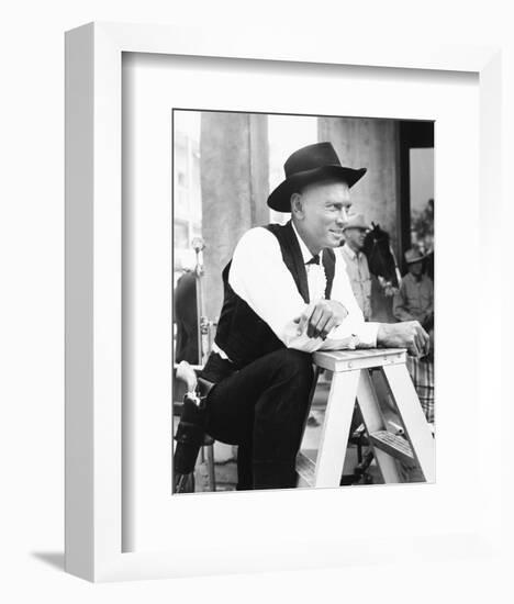 Yul Brynner-null-Framed Photo