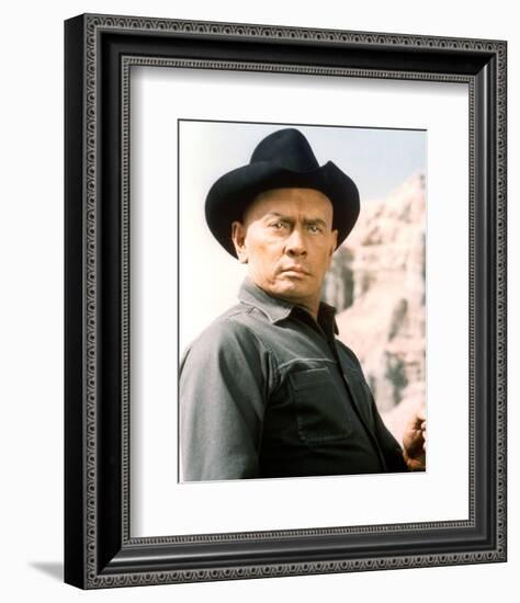 Yul Brynner-null-Framed Photo