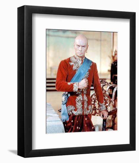 Yul Brynner-null-Framed Photo